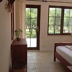 Alojamento de Acomodação e Pequeno-almoço Narnia