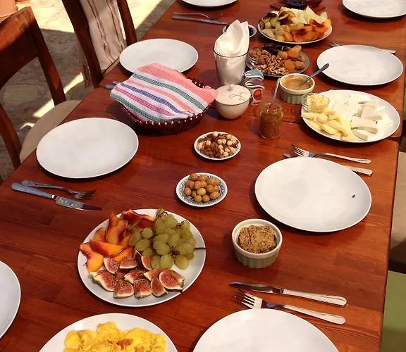 Alojamento de Acomodação e Pequeno-almoço Narnia *